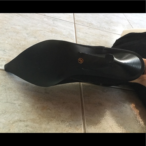 Sexy Black Suede Boots - Picture 2 of 16